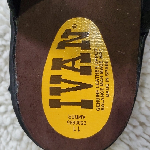 Ivan black leather made in Spain amber buckle sandals - Picture 4 of 5